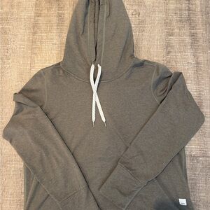 Vuori Women’s Heather Green Cropped Hoodie size M